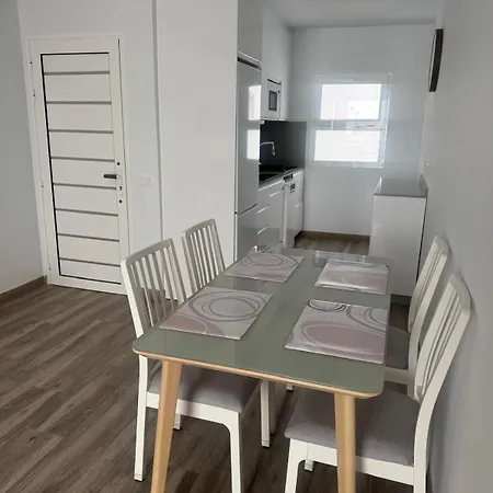 Omayra Apartament Tías